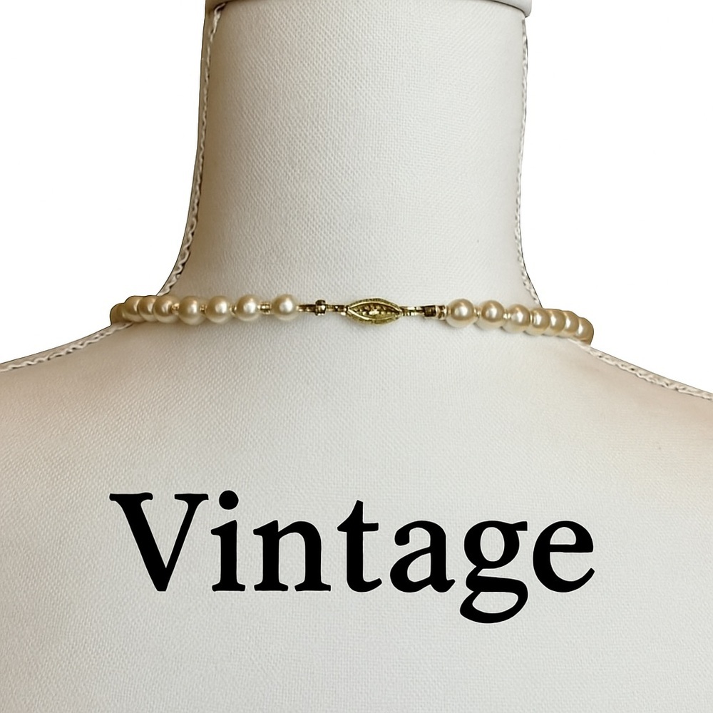 Vintage Faux Pearl Necklace 26 Inch - Picture 6 of 6